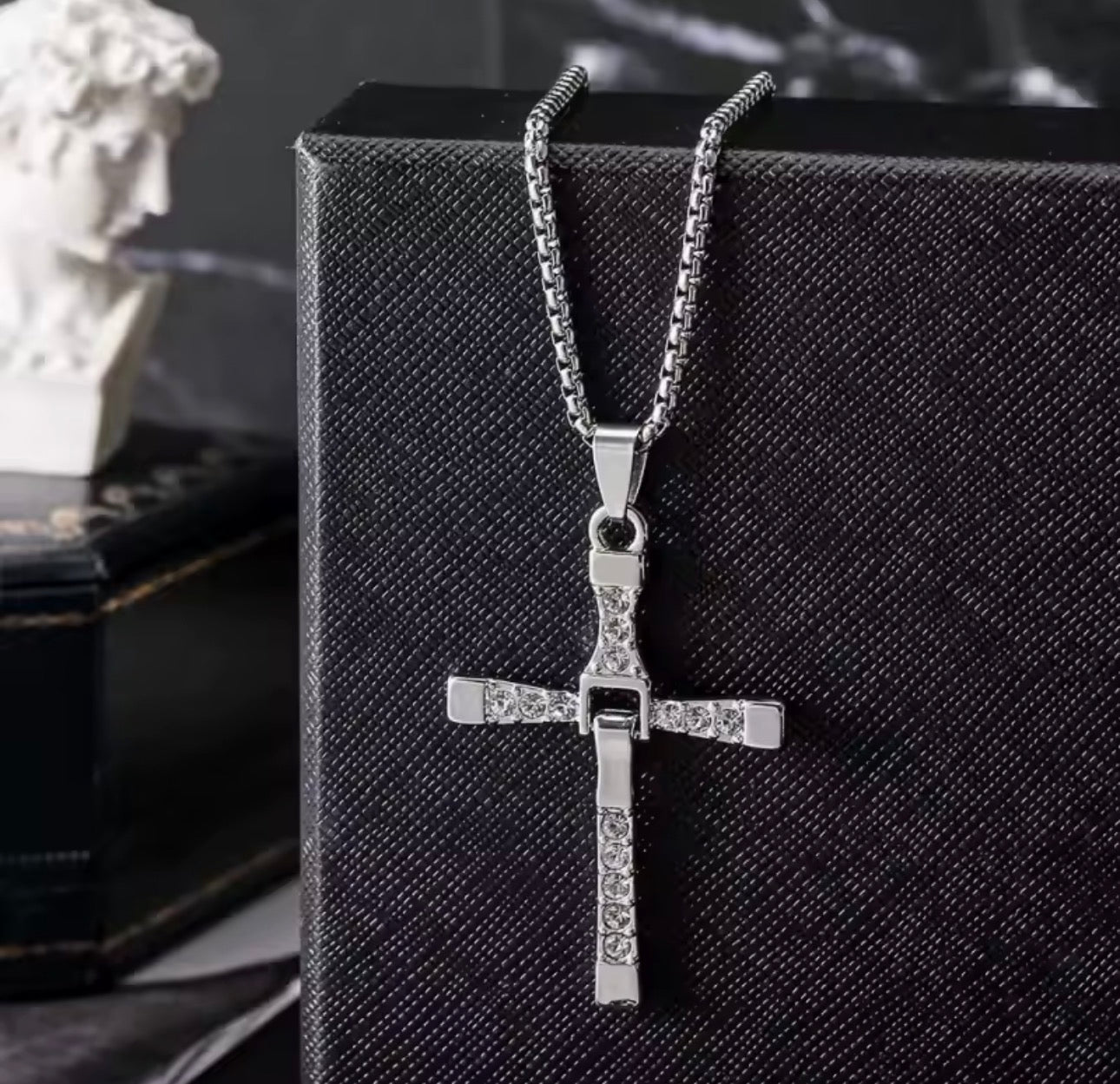 FastChains — Street Cross Necklace